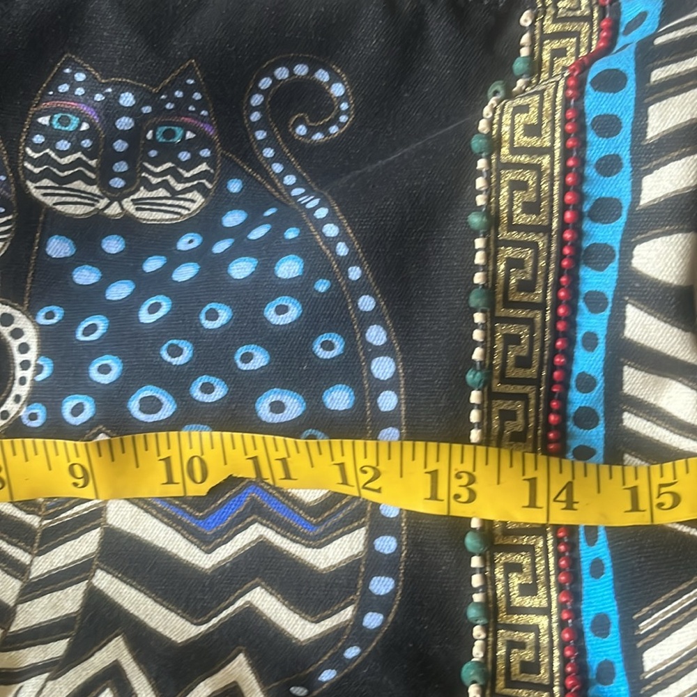 Laurel Burch Black and Blue Tote with Chevron Pattern in a pristine condition - Picture 3 of 12